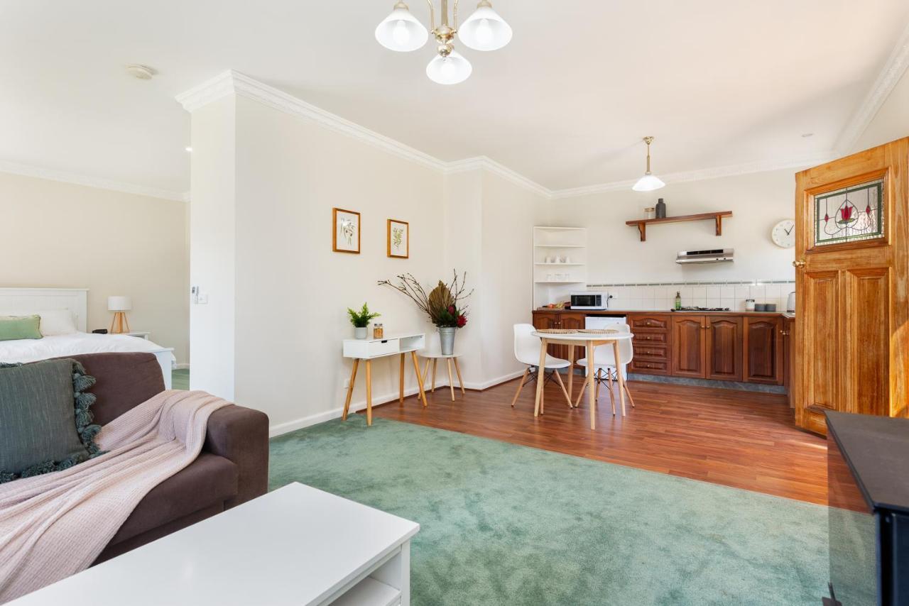 Cockatoo Cottages 외부 사진